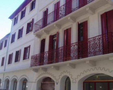 Appartement*** T2 + Cabine Pour 4 Personnes Cauterets Dış mekan fotoğraf